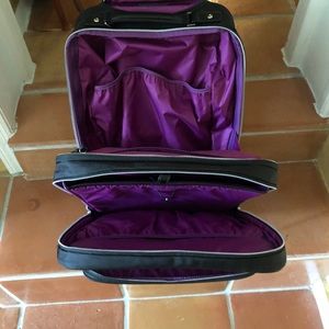 Victor inbox Brilliance Suitcase